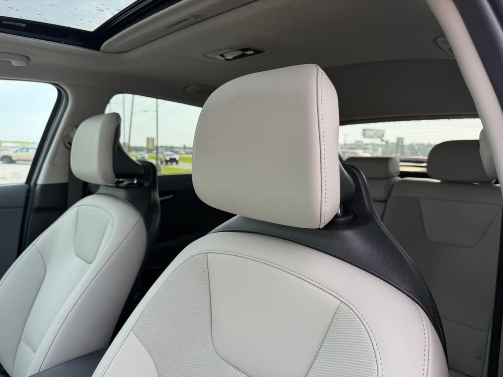New 2026 Kia Niro EX w/ EX Premium Package FWD image 12