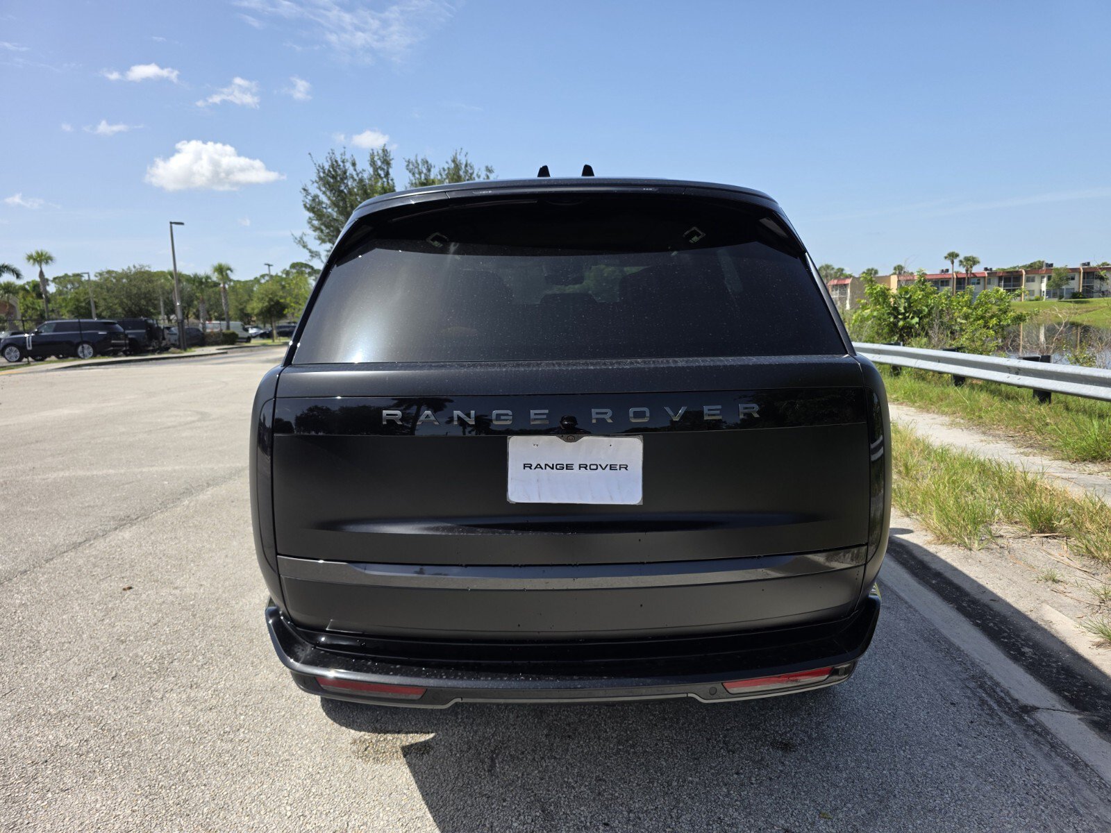 New 2026 Land Rover Range Rover Autobiography AWD/4WD image 6