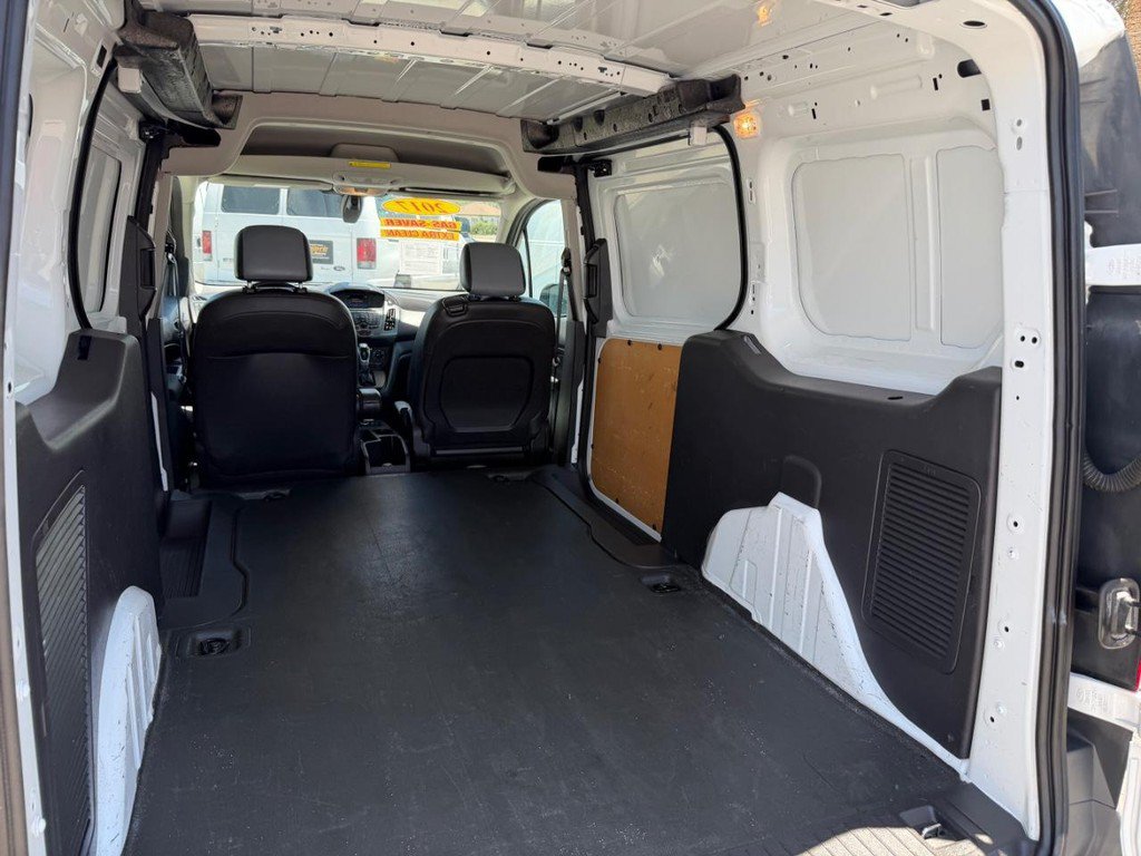 Used 2017 Ford Transit Connect XL FWD image 17