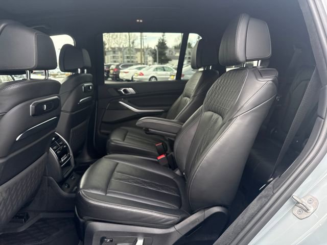 Used 2023 BMW X7 M60i w/ Executive Package image 19