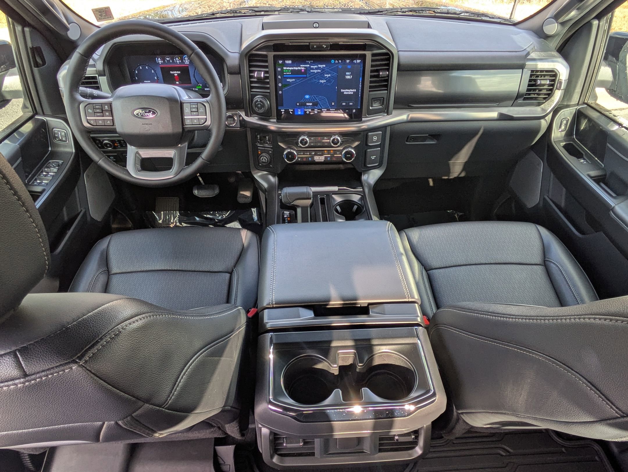 Used 2025 Ford F150 Lariat w/ Equipment Group 501A Mid image 24