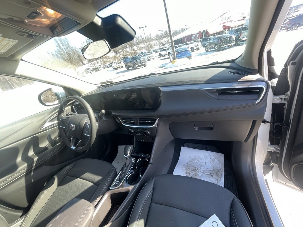 Certified 2026 Buick Encore GX Preferred w/ Comfort Package image 10