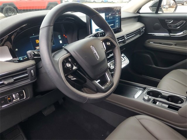 Certified 2023 Lincoln Corsair AWD w/ Equipment Group 101A image 16