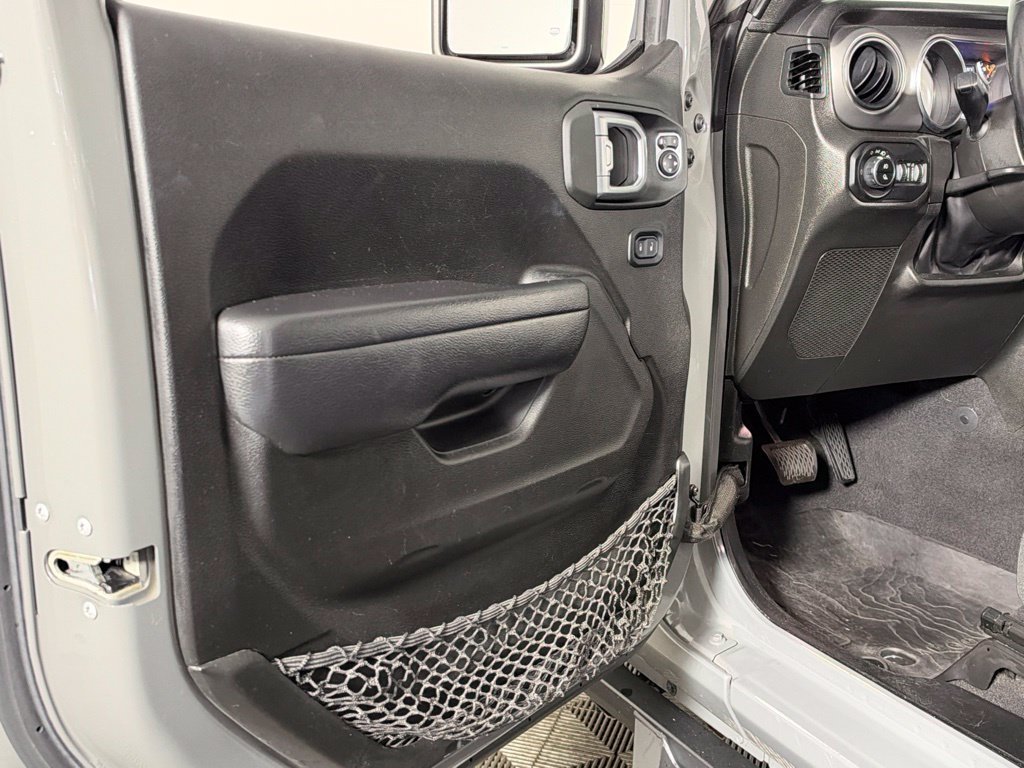 Used 2022 Jeep Gladiator Sport AWD/4WD image 33