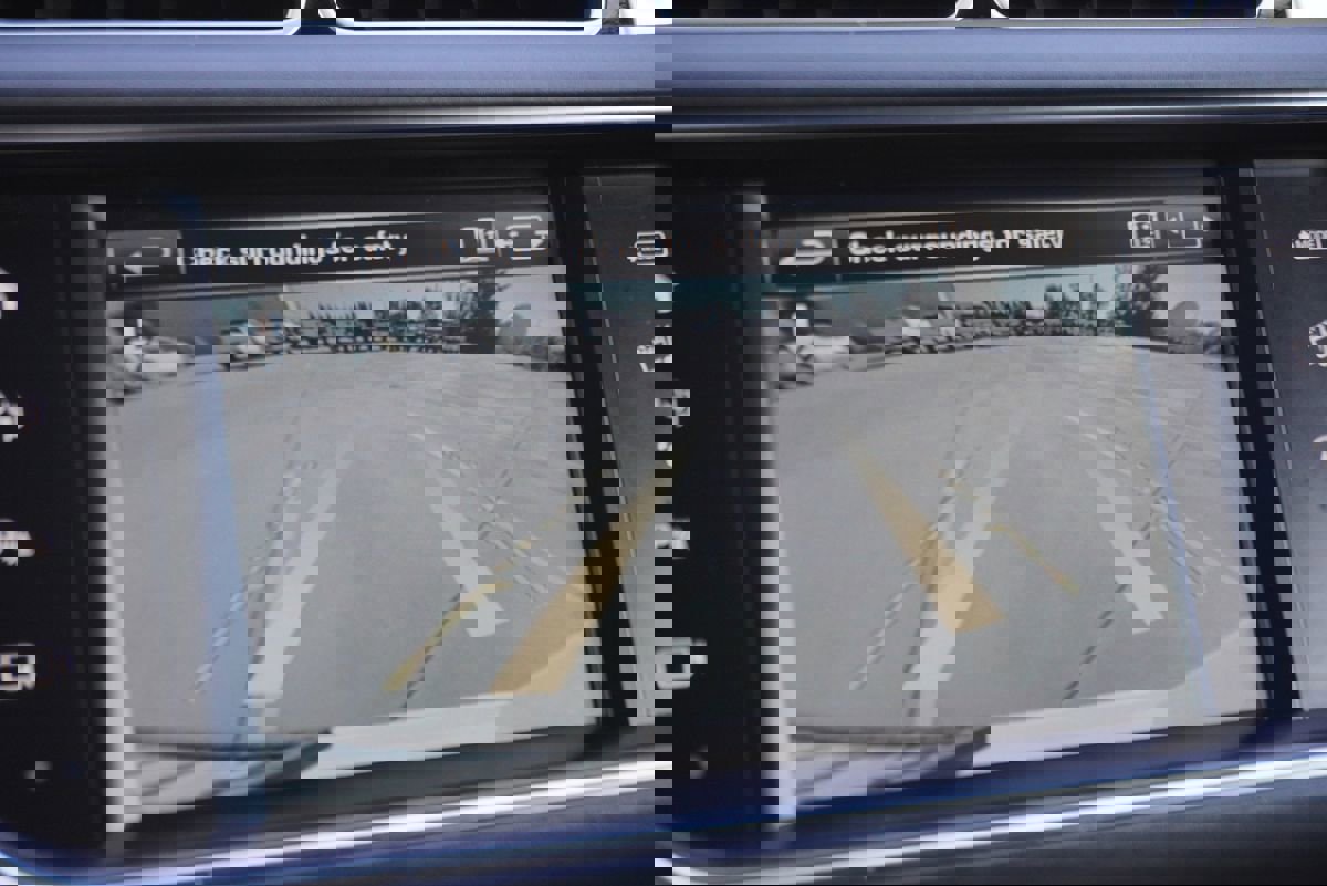 Used 2016 Land Rover Range Rover Supercharged image 36