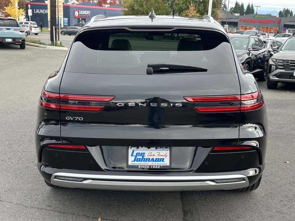 Used 2025 Genesis Electrified GV70 Advanced w/ Prestige Package image 8