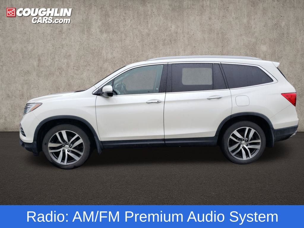 Used 2017 Honda Pilot Touring image 5