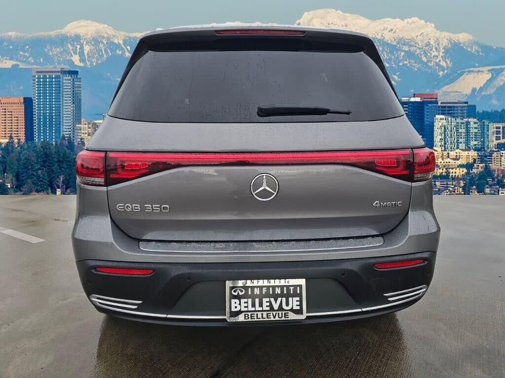 Used 2022 Mercedes-Benz EQB 350 4MATIC image 14