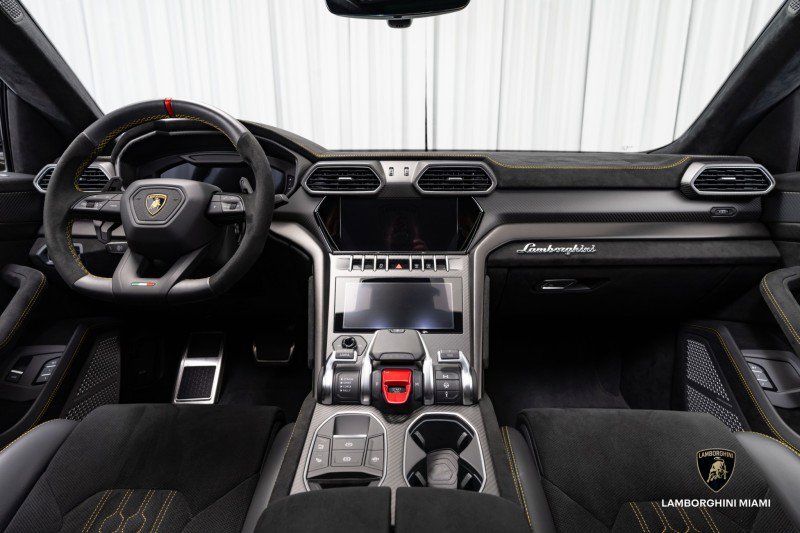 Used 2024 Lamborghini Urus Performante image 49