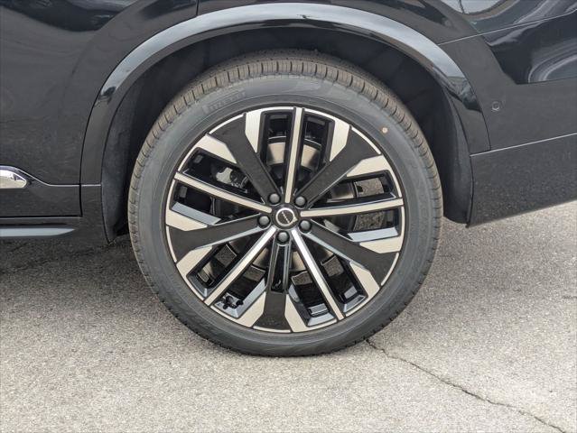 New 2026 Volvo XC90 T8 Ultra w/ Protection Package AWD/4WD image 6