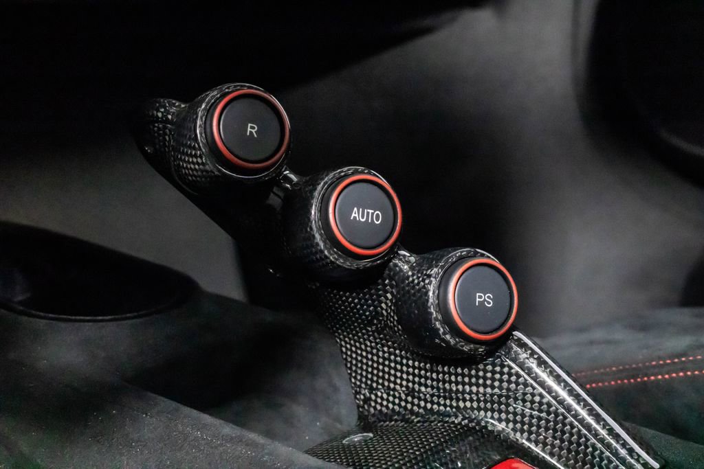 Used 2019 Ferrari 488 Pista Coupe image 41