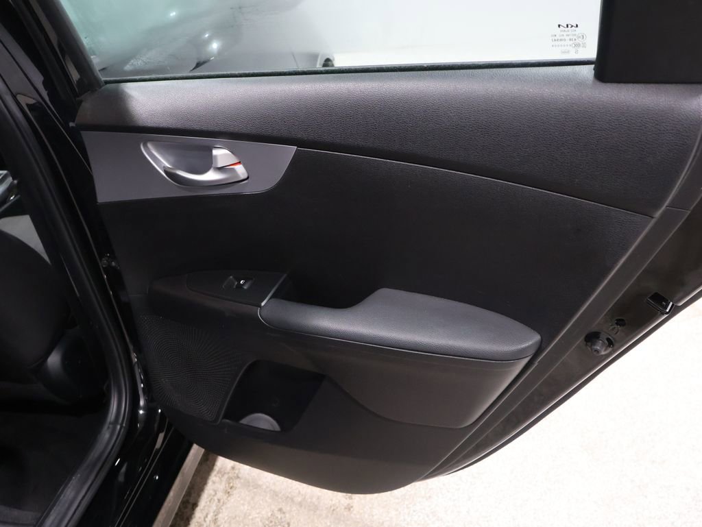 Used 2023 Kia Forte LXS image 21