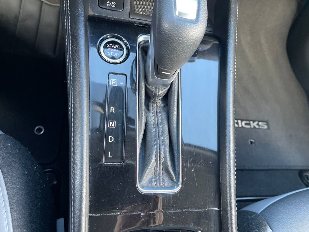 Used 2023 Nissan Kicks SR w/ SR Premium Package image 27