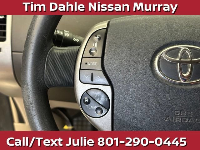Used 2004 Toyota Prius w/ Pkg 7 FWD image 23
