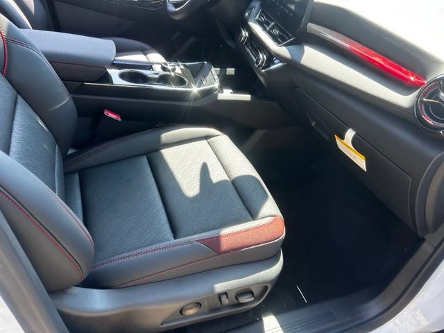 New 2027 Chevrolet Equinox RS w/ Convenience Package III AWD/4WD image 18
