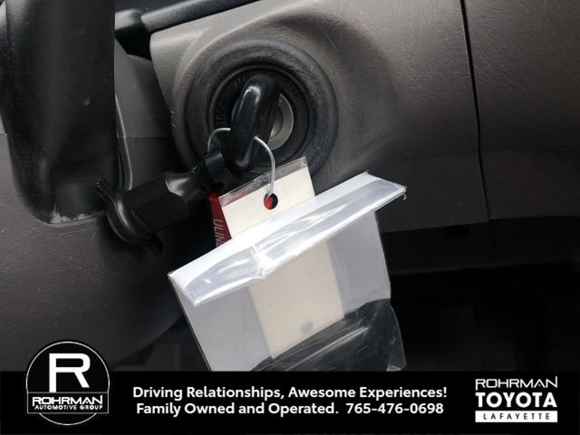 Used 2002 Toyota Sequoia SR5 image 30