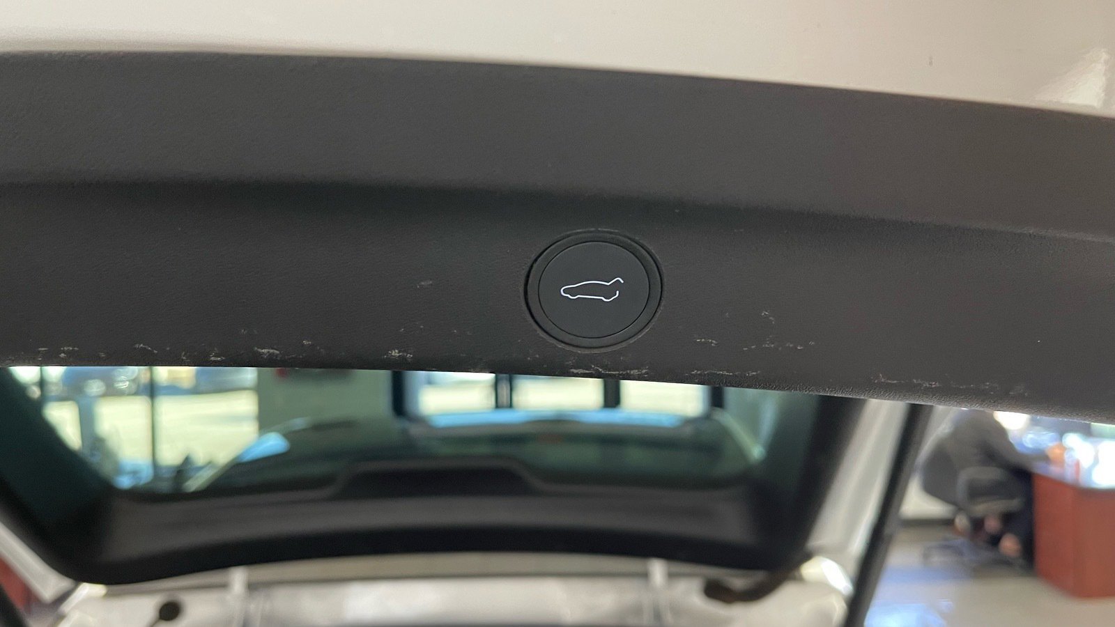 Used 2021 Tesla Model Y Long Range image 37