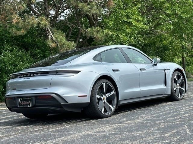New 2023 Porsche Taycan image 5
