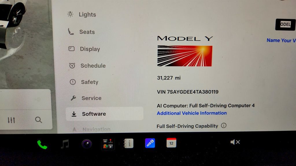 Used 2026 Tesla Model Y AWD image 12