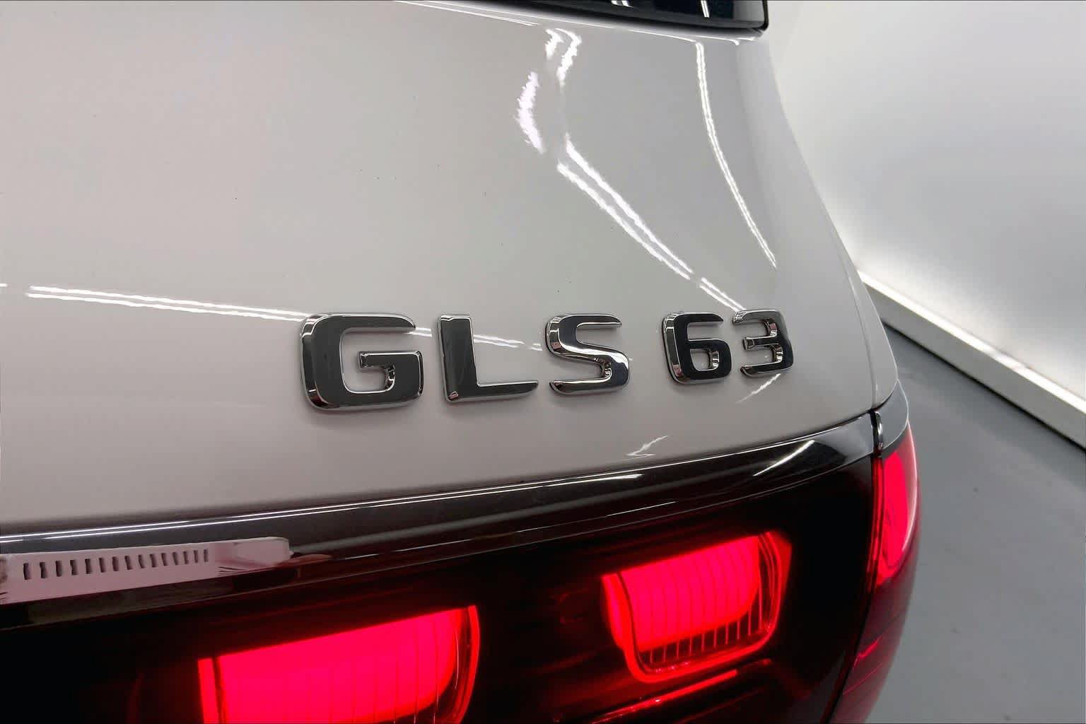 New 2026 Mercedes-Benz GLS 63 AMG 4MATIC image 16