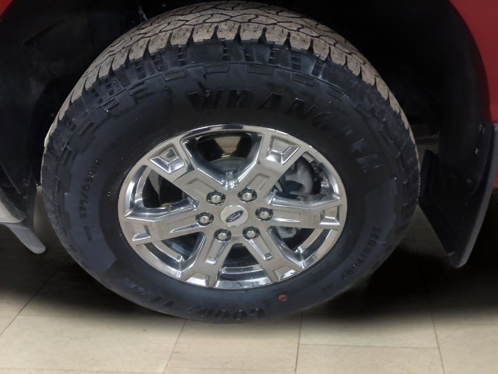 Certified 2022 Ford F150 Lariat w/ Equipment Group 502A High image 11