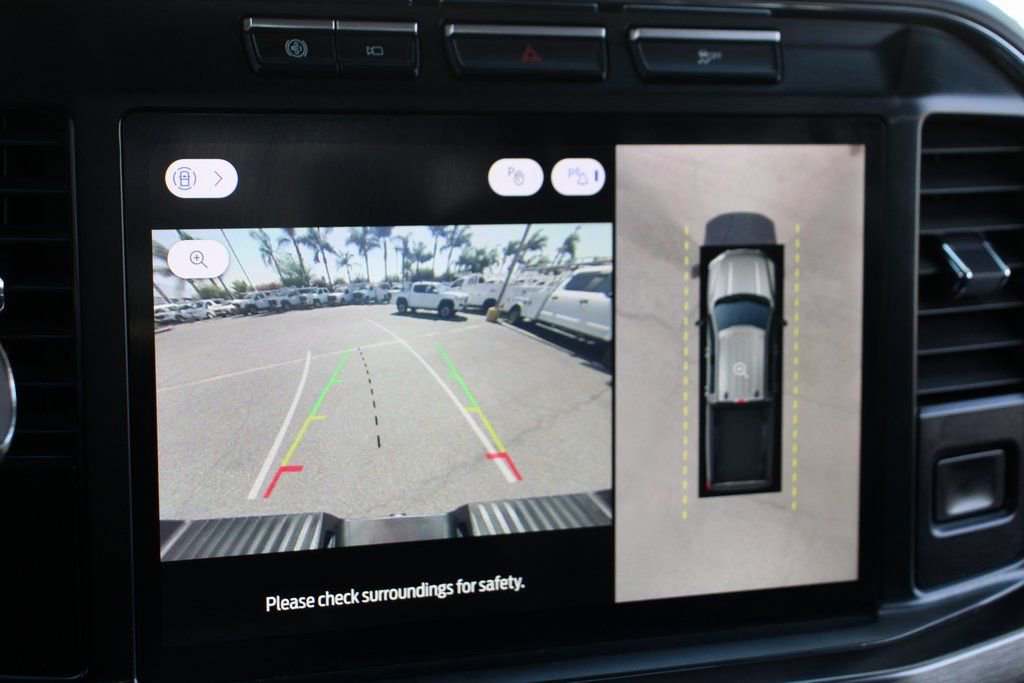 Used 2023 Ford F250 Lariat w/ Black Appearance Package image 31