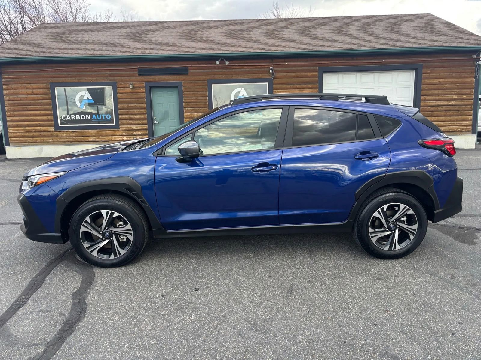 Used 2024 Subaru Crosstrek 2.0i Premium image 8