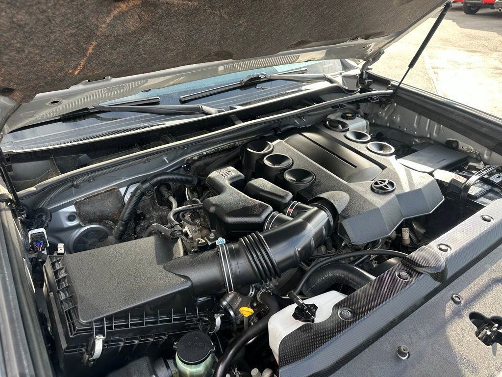 Used 2019 Toyota 4Runner SR5 Premium AWD/4WD image 46