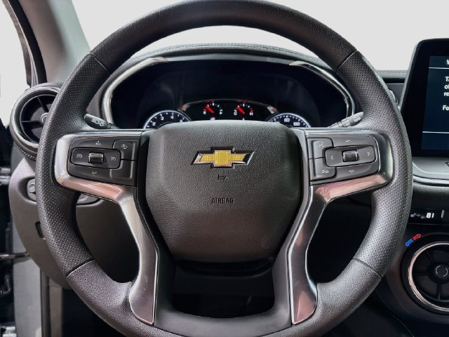 New 2026 Chevrolet Blazer LT w/ Convenience Package FWD image 13