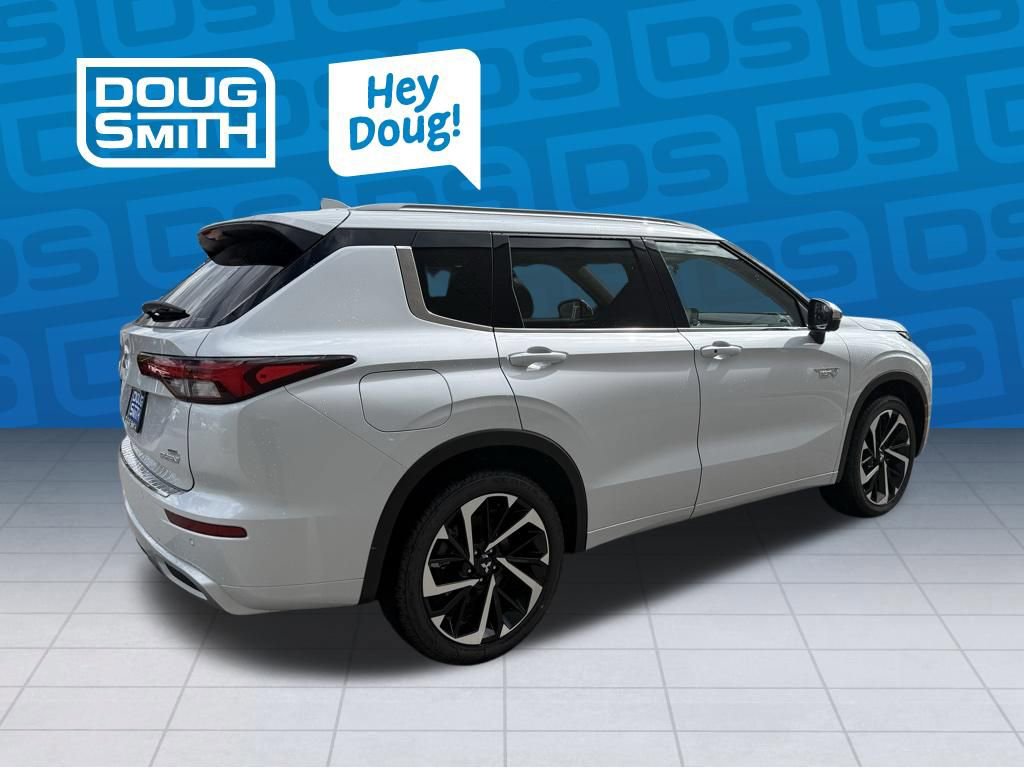 New 2025 Mitsubishi Outlander SEL image 4