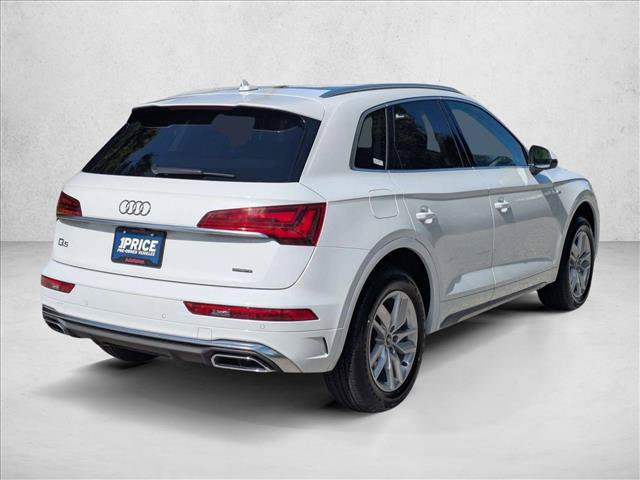 Used 2023 Audi Q5 2.0T Premium w/ Convenience Package AWD/4WD image 5