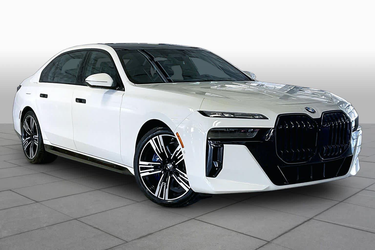 New 2026 BMW 740i xDrive w/ Executive Package AWD/4WD image 2