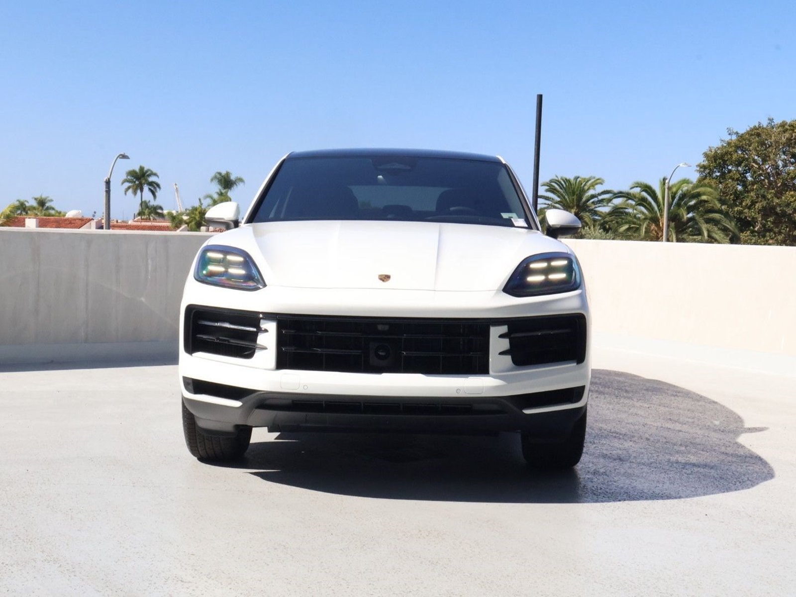 New 2026 Porsche Cayenne Coupe AWD/4WD image 6