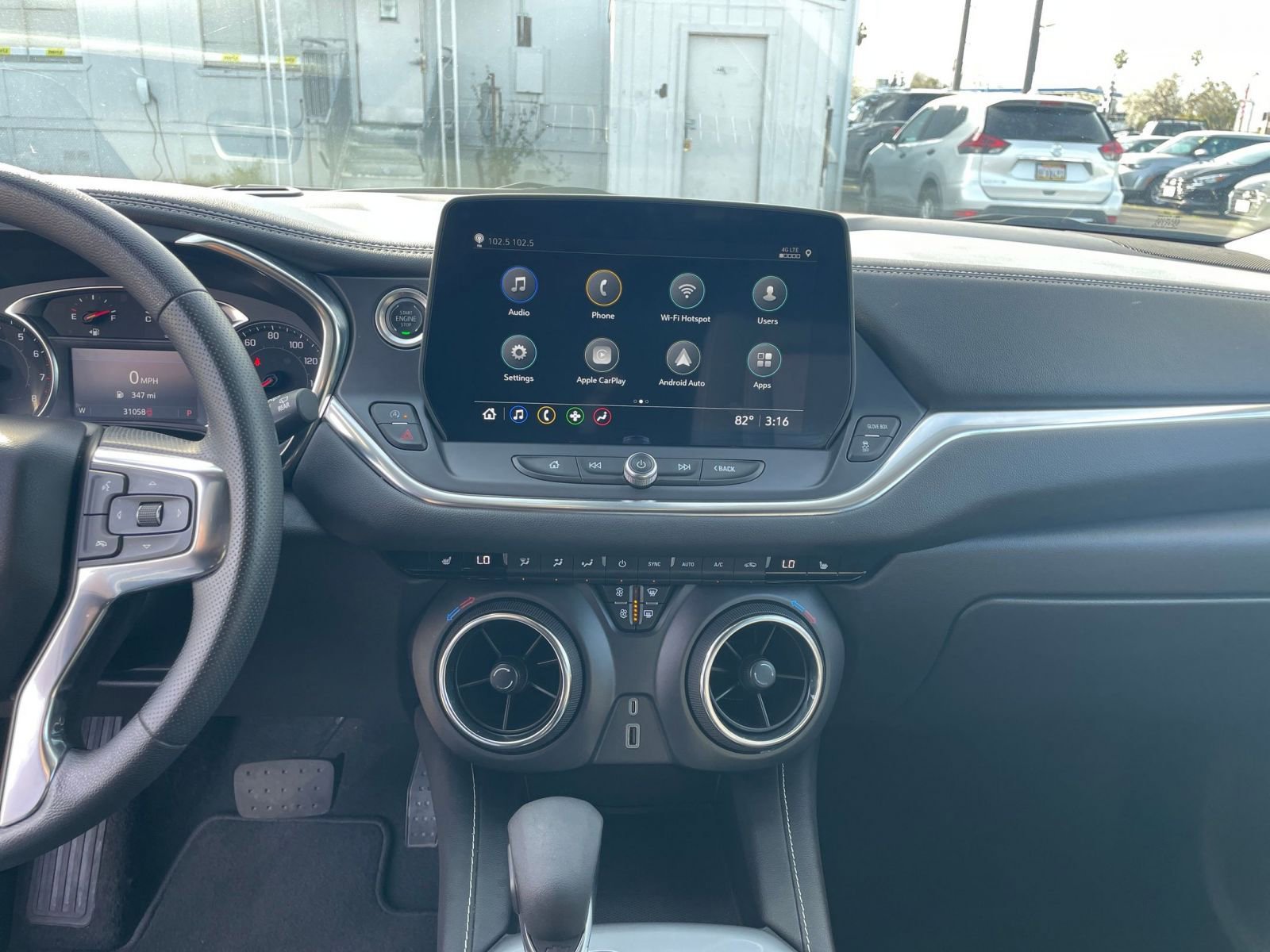 Used 2025 Chevrolet Blazer LT image 17