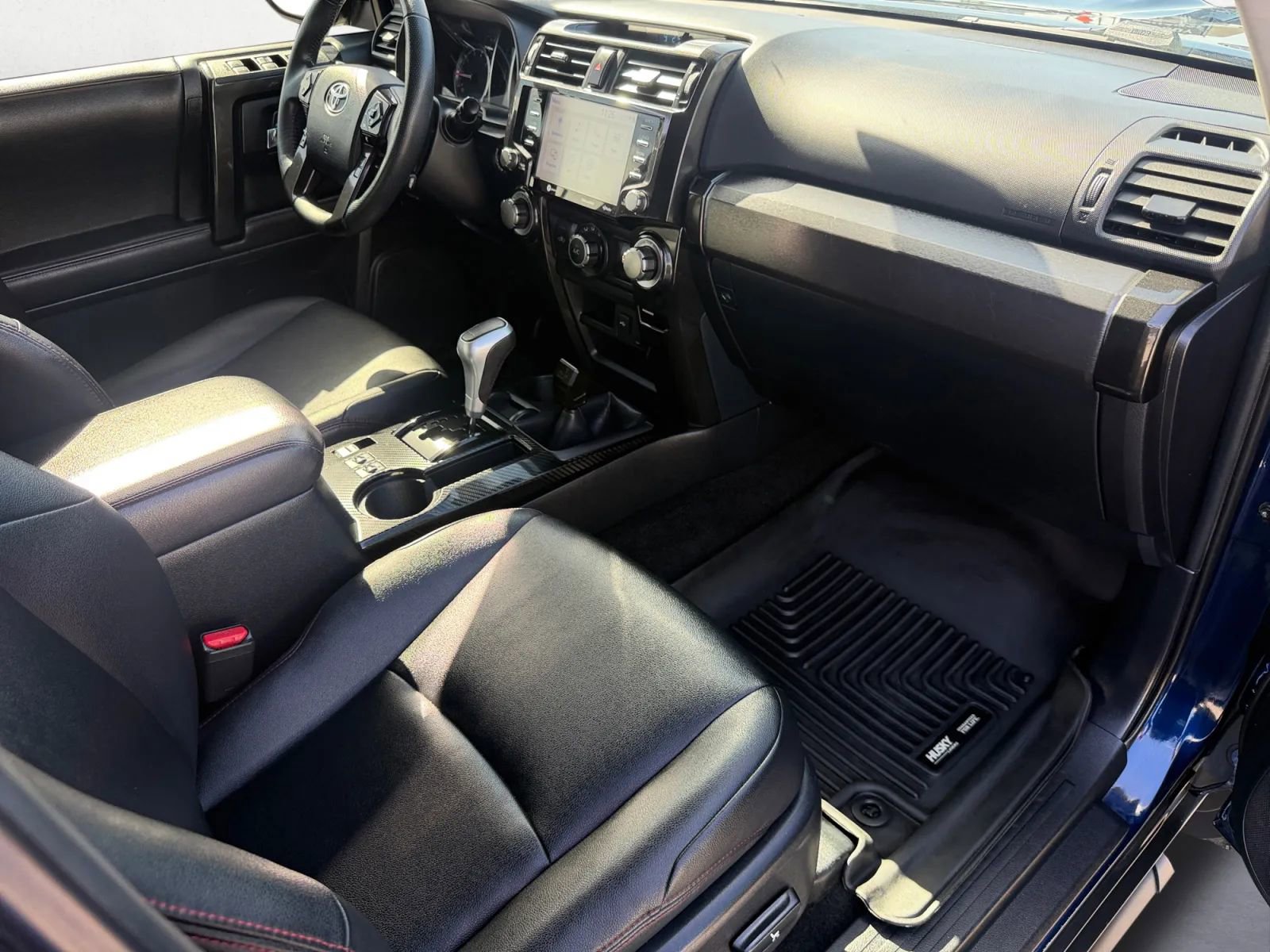 Used 2020 Toyota 4Runner TRD Off-Road Premium w/ Moonroof Package AWD/4WD image 24