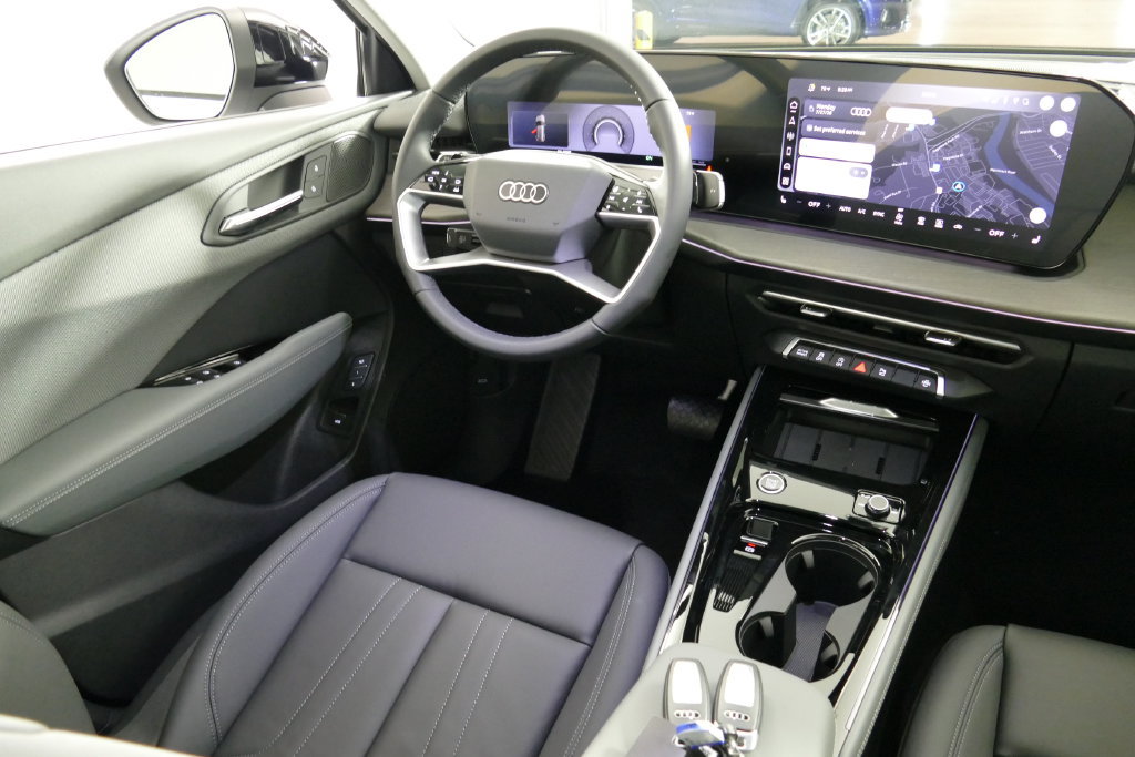 New 2026 Audi Q3 quattro 2.0T AWD/4WD image 21