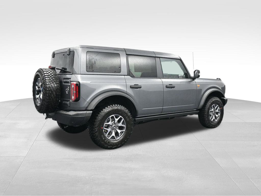 New 2025 Ford Bronco Badlands image 8