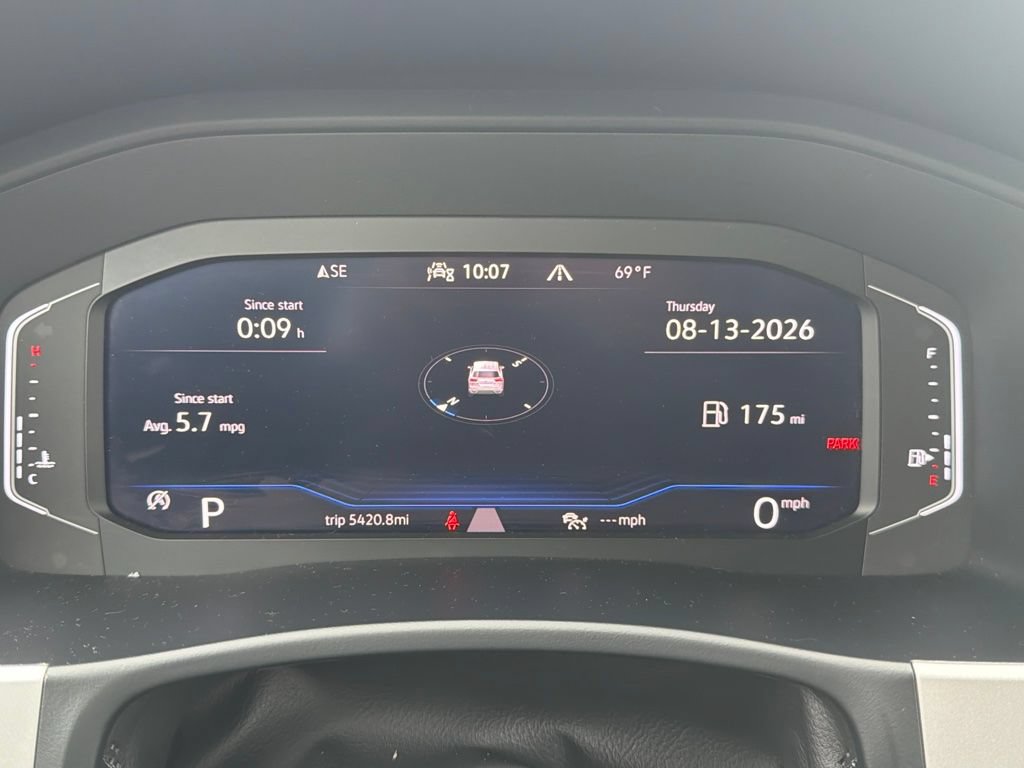 Used 2021 Volkswagen Atlas Cross Sport SEL AWD/4WD image 3