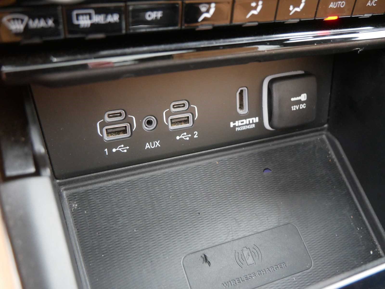 Used 2024 Jeep Grand Cherokee L Summit AWD/4WD image 30