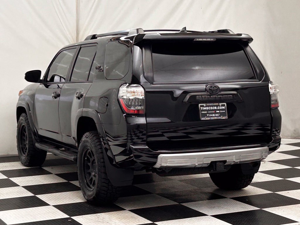 Used 2021 Toyota 4Runner TRD Off-Road Premium w/ Moonroof Package AWD/4WD image 5