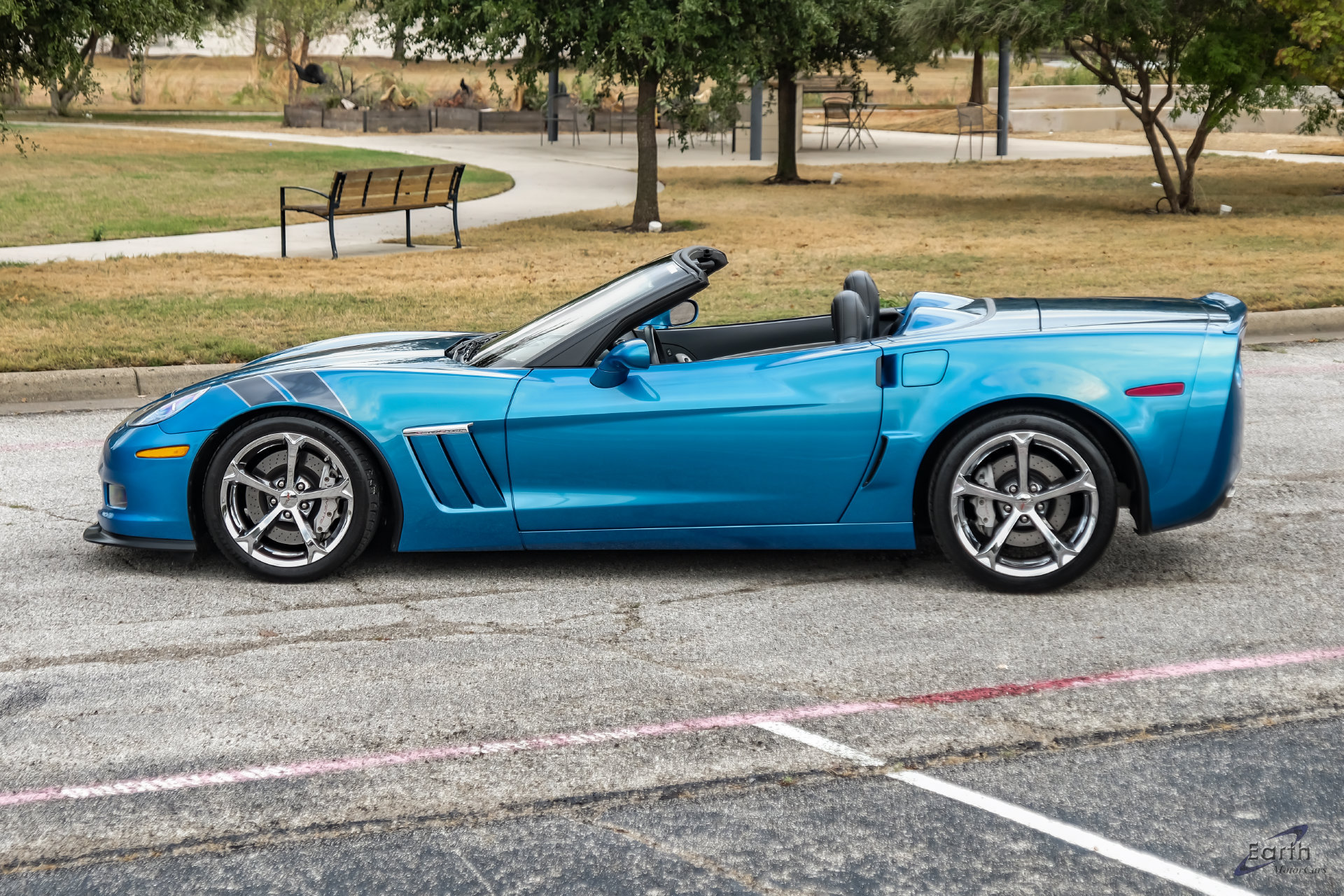 Used 2011 Chevrolet Corvette Grand Sport w/ Preferred Equipment Group RWD image 7