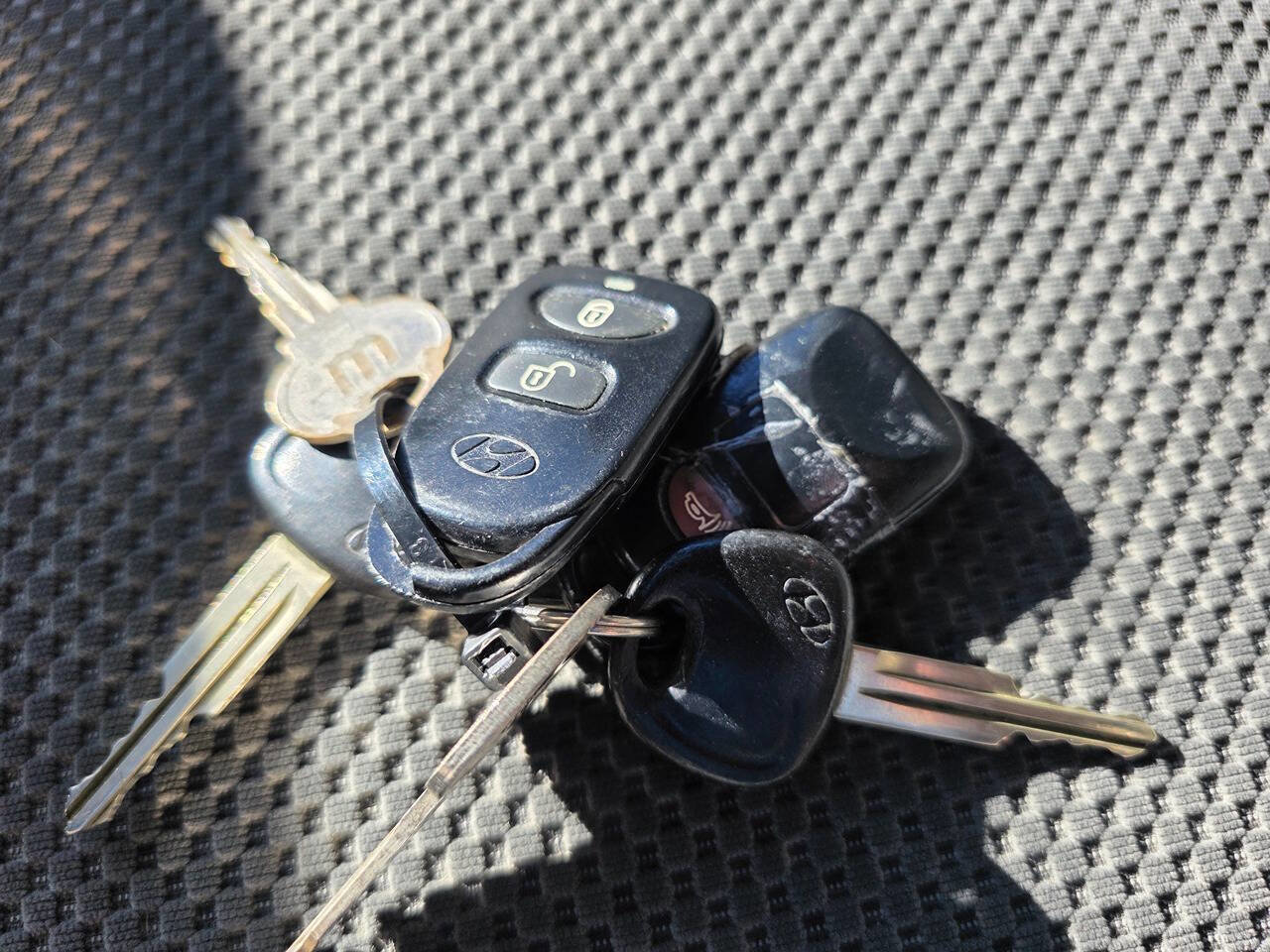 Used 2008 Hyundai Tucson SE image 34