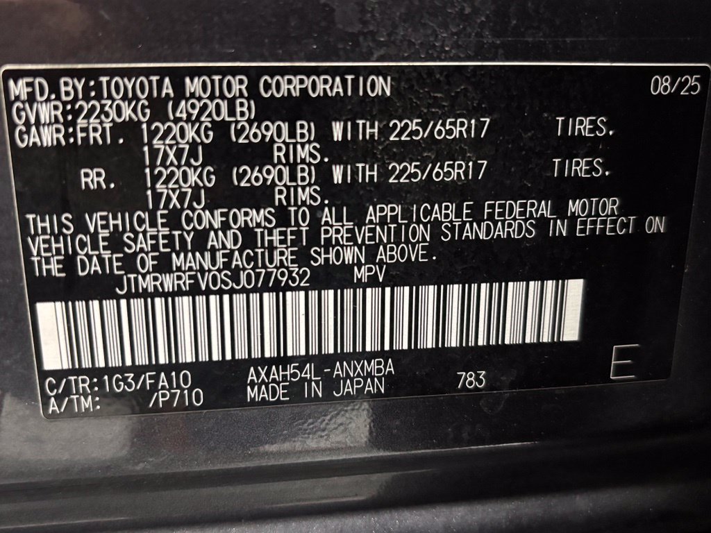 Used 2025 Toyota RAV4 XLE AWD/4WD image 11