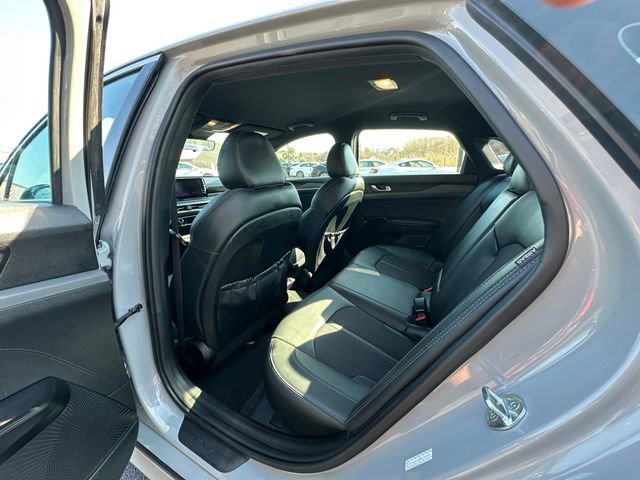 Used 2022 Kia K5 GT-Line FWD image 18