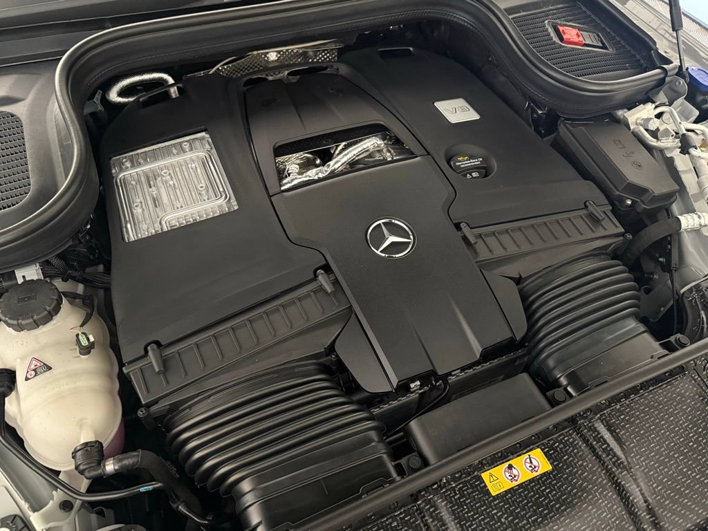 Used 2026 Mercedes-Benz GLS 580 4MATIC image 46