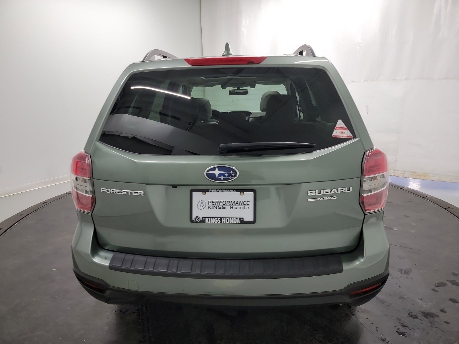 Used 2016 Subaru Forester 2.5i Premium image 8