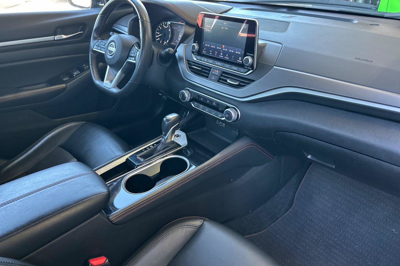 Certified 2024 Nissan Altima 2.5 SR FWD image 15
