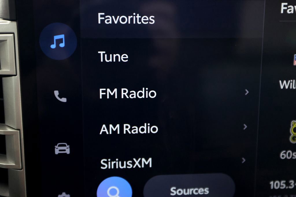 Used 2023 Toyota Sequoia Capstone image 39