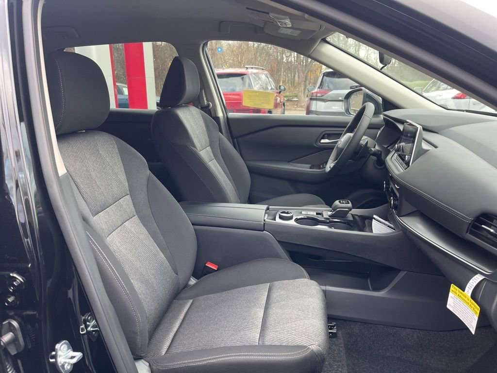 New 2026 Nissan Rogue SV w/ Cold Weather Package image 20