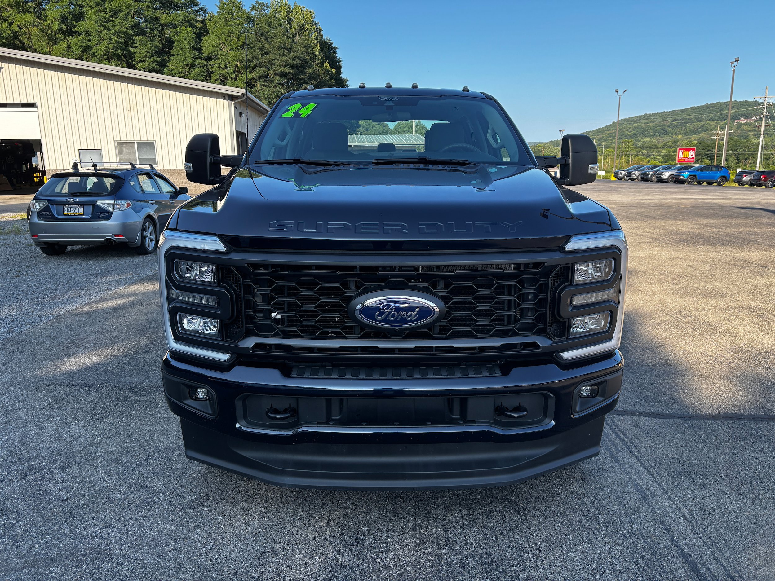 Used 2024 Ford F350 XL w/ STX Appearance Package AWD/4WD video 4